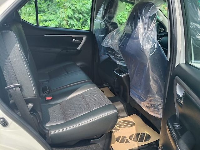 Used Toyota Fortuner 4X2 AT 2.8 Diesel in Meerut