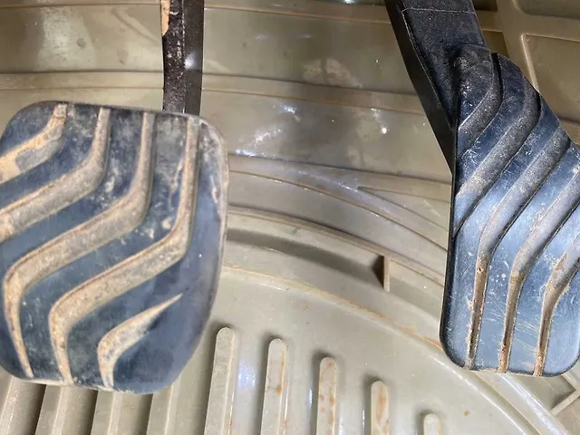 Used Renault Kwid [2015-2019] 1.0 RXL AMT [2017-2019] in Hyderabad