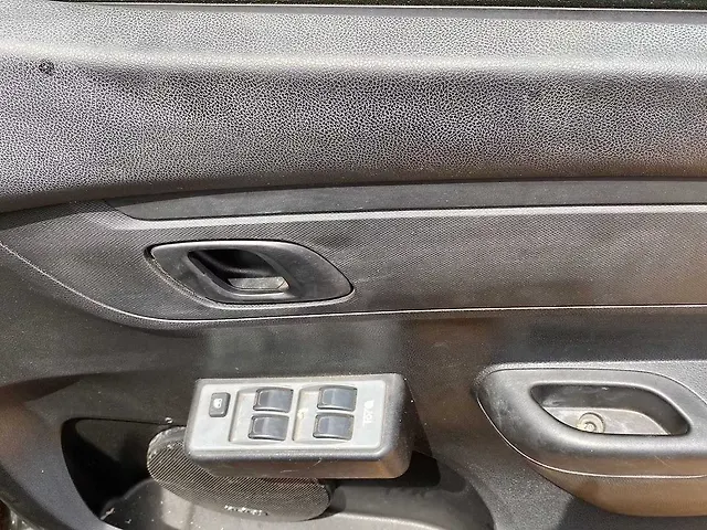Used Renault Kwid [2015-2019] 1.0 RXL AMT [2017-2019] in Hyderabad