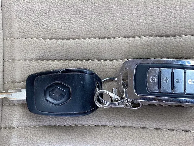 Used Renault Kwid [2015-2019] 1.0 RXL AMT [2017-2019] in Hyderabad