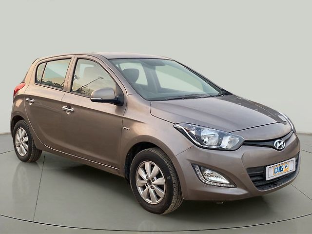Used 2014 Hyundai i20 in Ahmedabad