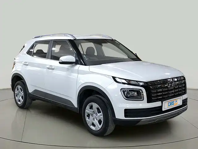 Used 2022 Hyundai Venue in Vadodara