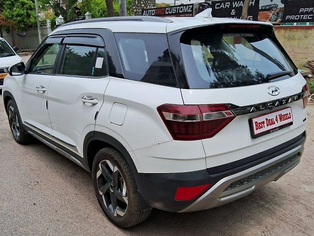 Used Hyundai Alcazar [2023-2024] Signature 6 STR 1.5 Diesel in Lucknow