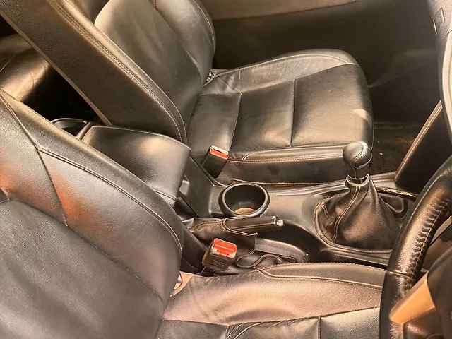 Used Toyota Innova Crysta [2016-2020] Touring Sport Diesel MT [2017-2020] in Kanpur