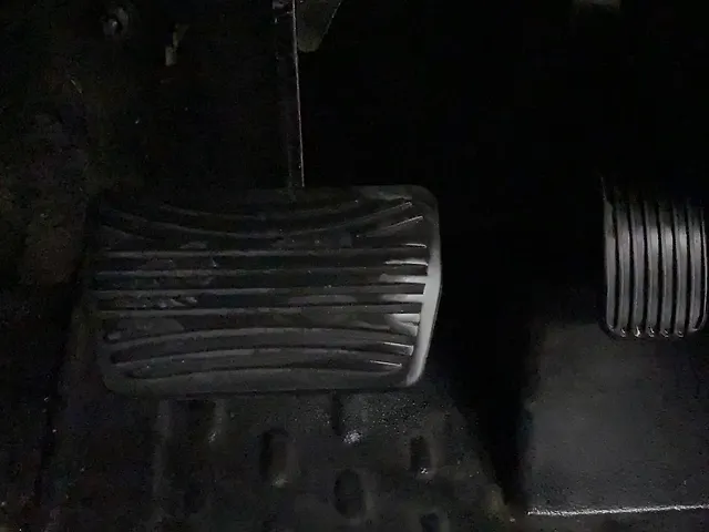 Used Mahindra Thar LX Hard Top Petrol AT in Ahmedabad