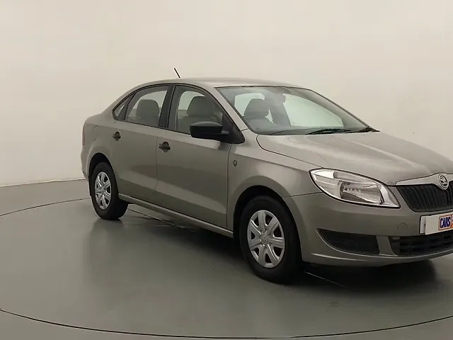 Used 2013 Skoda Rapid in Mumbai