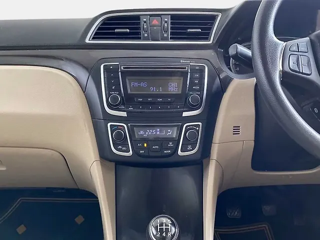 Used Maruti Suzuki Ciaz [2014-2017] ZXi in Ahmedabad
