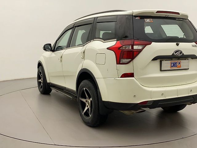 Used Mahindra XUV500 W9 [2018-2020] in Delhi