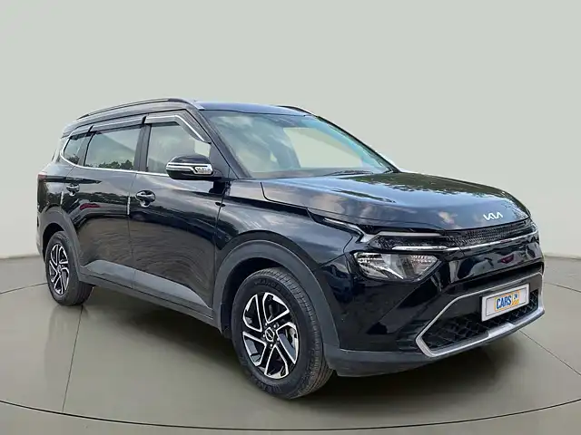 Used 2022 Kia Carens in Ahmedabad