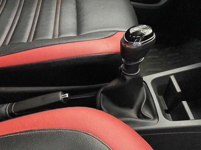 Used Renault Kwid [2015-2019] 1.0 RXT Opt [2016-2019] in Kochi