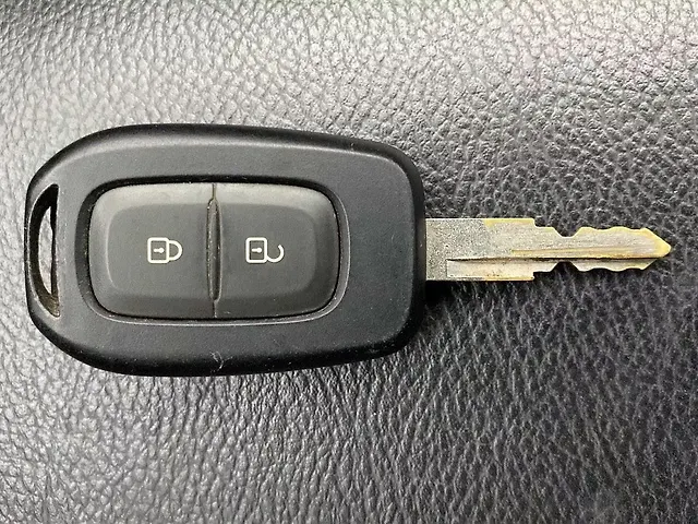 Used Renault Kwid [2015-2019] 1.0 RXT Opt [2016-2019] in Kochi