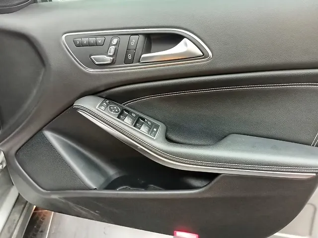 Used Mercedes-Benz GLA [2017-2020] 200 d Sport in Bangalore