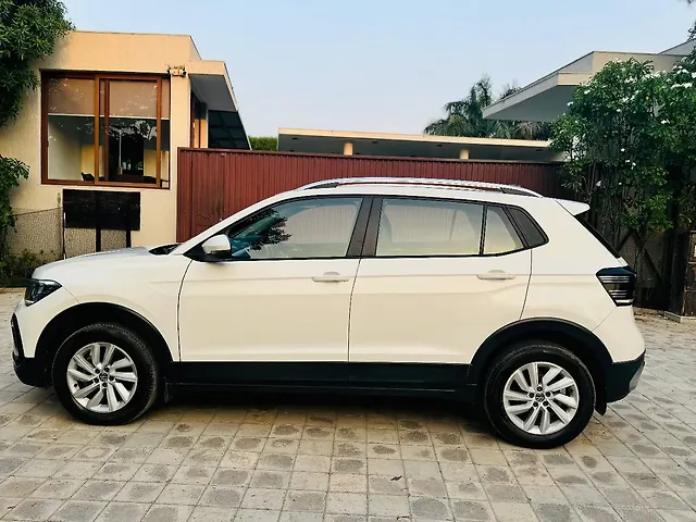 Used Volkswagen Taigun [2021-2023] Highline 1.0 TSI MT in Ahmedabad