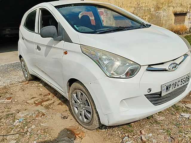 Used 2013 Hyundai Eon in Satna