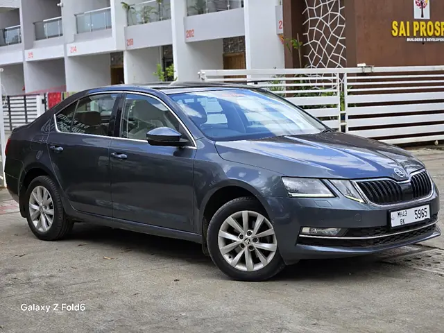 Used 2018 Skoda Octavia in Nashik