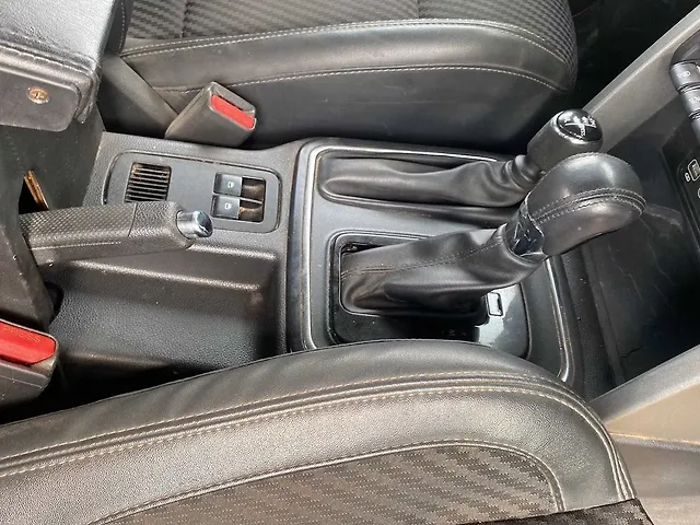 Used Mahindra Thar LX Convertible Petrol AT in Bangalore