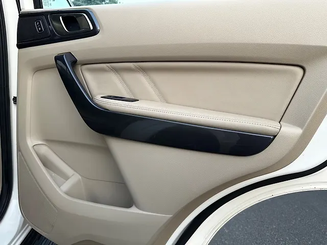 Used Ford Endeavour [2016-2019] Titanium 3.2 4x4 AT in Delhi
