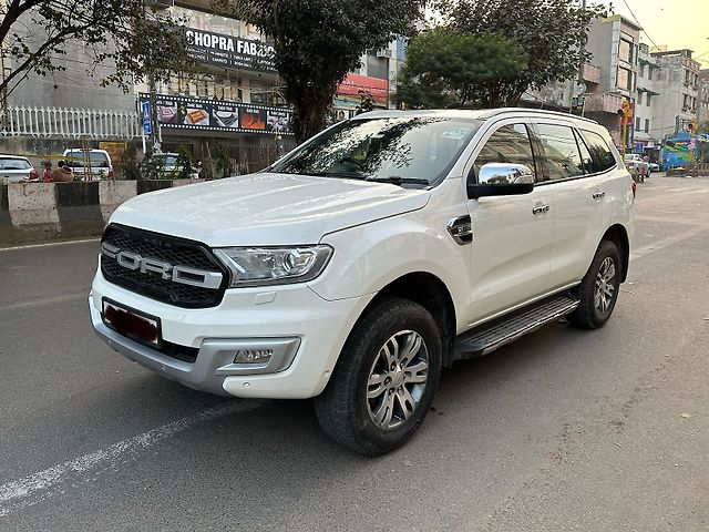 Used Ford Endeavour [2016-2019] Titanium 3.2 4x4 AT in Delhi