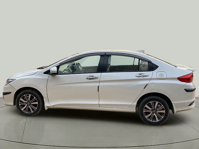 Used Honda City 4th Generation V Petrol [2017-2019] in Hyderabad