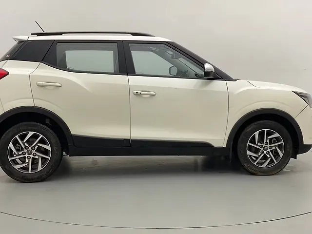 Used Mahindra XUV300 [2019-2024] W8 (O) 1.2 Petrol in Hyderabad