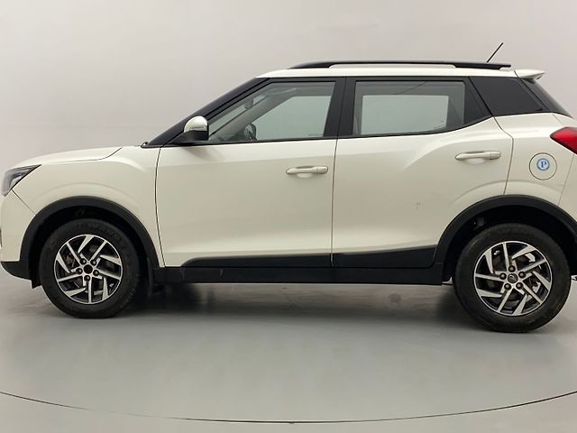 Used Mahindra XUV300 [2019-2024] W8 (O) 1.2 Petrol in Hyderabad