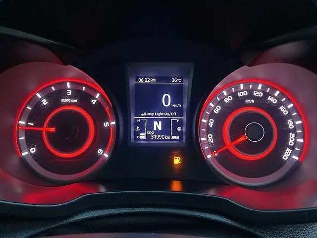 Used Mahindra XUV300 [2019-2024] W8 (O) 1.5 Diesel [2020] in Ahmedabad
