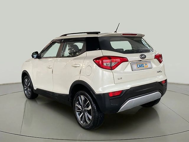 Used Mahindra XUV300 [2019-2024] W8 (O) 1.5 Diesel [2020] in Ahmedabad