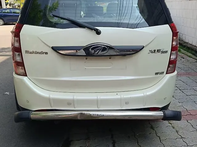 Used Mahindra XUV500 [2015-2018] W10 AWD in Kanpur