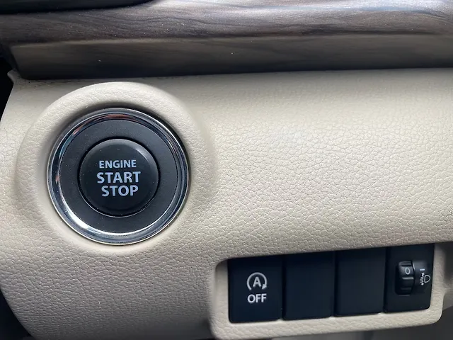 Used Maruti Suzuki Ertiga ZXi [2022] in Hyderabad
