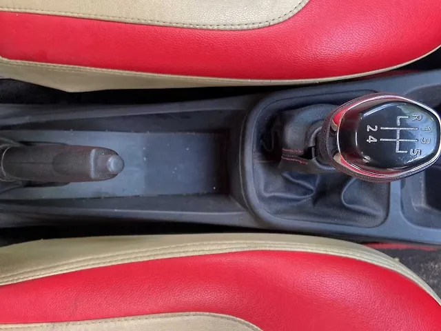 Used Renault Kwid [2015-2019] 1.0 RXT Opt [2016-2019] in Hyderabad