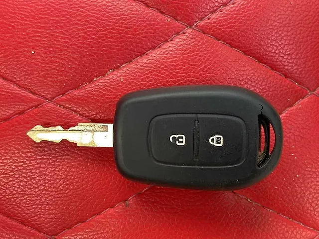 Used Renault Kwid [2015-2019] 1.0 RXT Opt [2016-2019] in Hyderabad