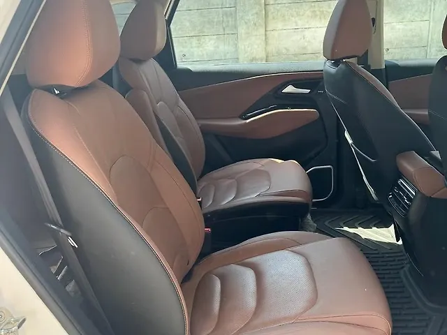 Used MG Hector Plus [2020-2023] Sharp 1.5 Petrol Turbo CVT 6-STR in Meerut