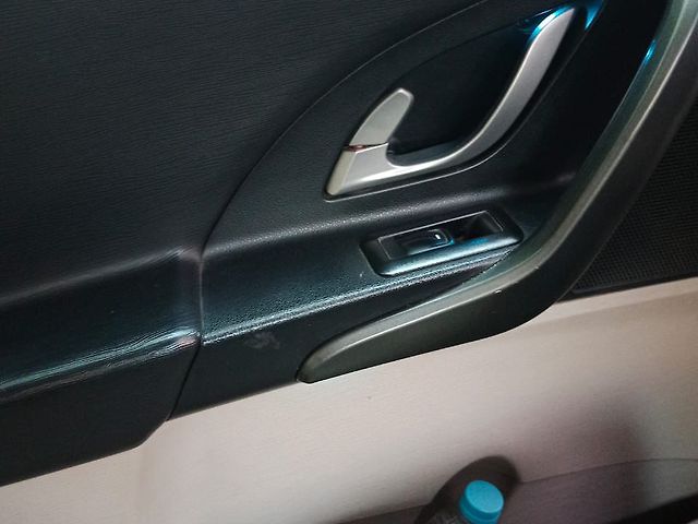 Used Mahindra XUV500 [2015-2018] W10 AT in Kanpur