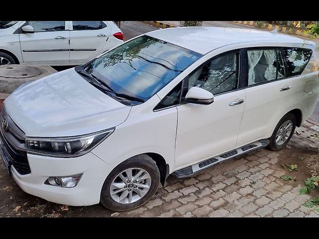 Used Toyota Innova Crysta [2016-2020] 2.4 V Diesel in Kanpur