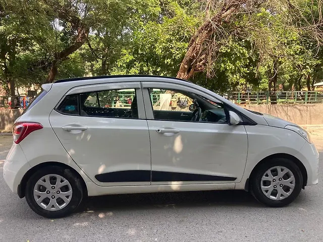 Used Hyundai Grand i10 [2013-2017] Sportz 1.2 Kappa VTVT [2013-2016] in Delhi