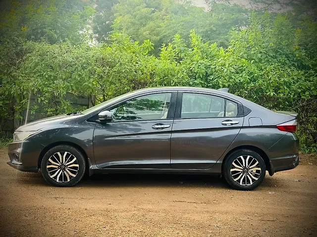 Used Honda City 4th Generation ZX CVT Petrol [2017-2019] in Ahmedabad