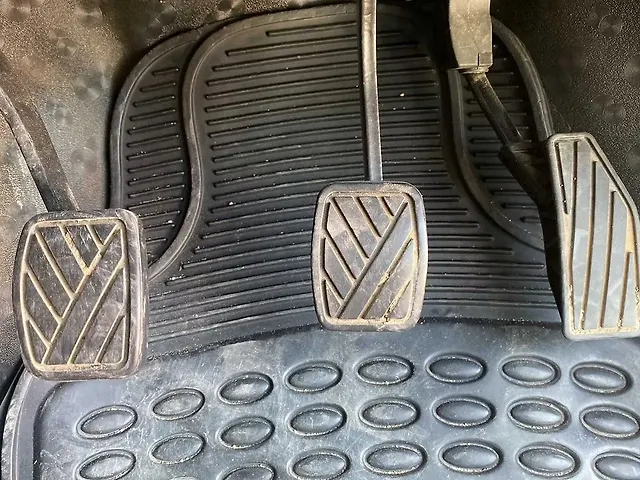 Used Maruti Suzuki Swift [2021-2024] VXi [2021-2023] in Hyderabad