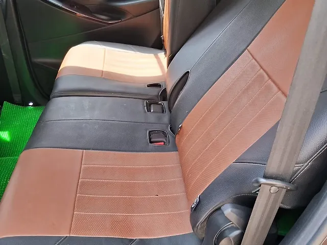 Used Toyota Innova Crysta [2016-2020] 2.8 GX AT 8 STR [2016-2020] in Lucknow