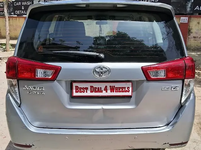 Used Toyota Innova Crysta [2016-2020] 2.8 ZX AT 7 STR [2016-2020] in Lucknow