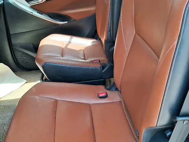 Used Toyota Innova Crysta [2016-2020] 2.8 ZX AT 7 STR [2016-2020] in Lucknow