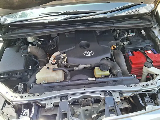 Used Toyota Innova Crysta [2016-2020] 2.8 ZX AT 7 STR [2016-2020] in Lucknow
