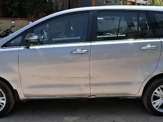 Used Toyota Innova Crysta [2016-2020] 2.8 ZX AT 7 STR [2016-2020] in Lucknow