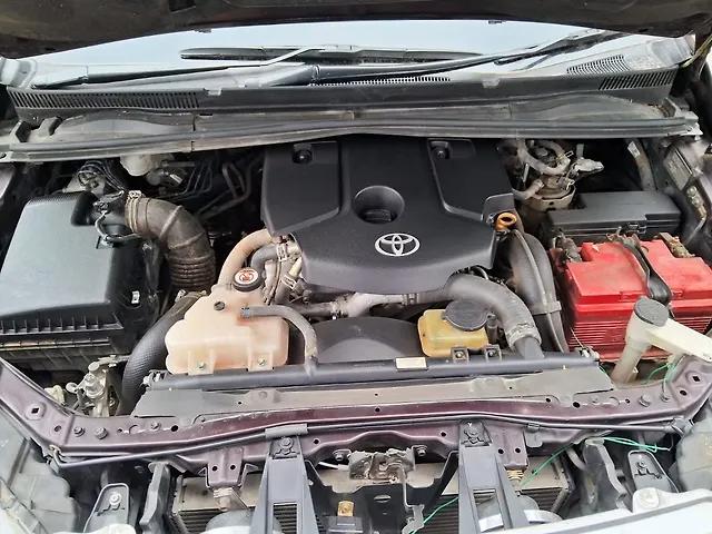 Used Toyota Innova Crysta [2016-2020] 2.8 ZX AT 7 STR [2016-2020] in Lucknow