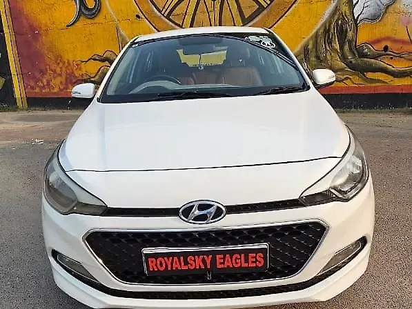 Used 2017 Hyundai i20 Active in Lucknow Used 2017 Hyundai i20 Active in Lucknow
