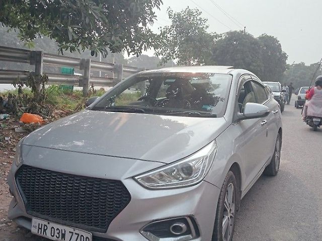 Used Hyundai Verna [2017-2020] SX 1.6 CRDi in Chandigarh