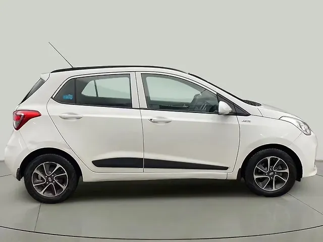 Used Hyundai Grand i10 Sportz (O) AT 1.2 Kappa VTVT [2017-2018] in Delhi