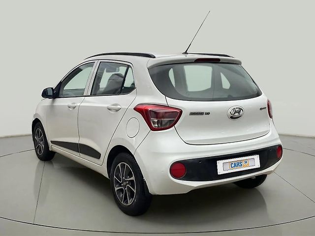 Used Hyundai Grand i10 Sportz (O) AT 1.2 Kappa VTVT [2017-2018] in Delhi