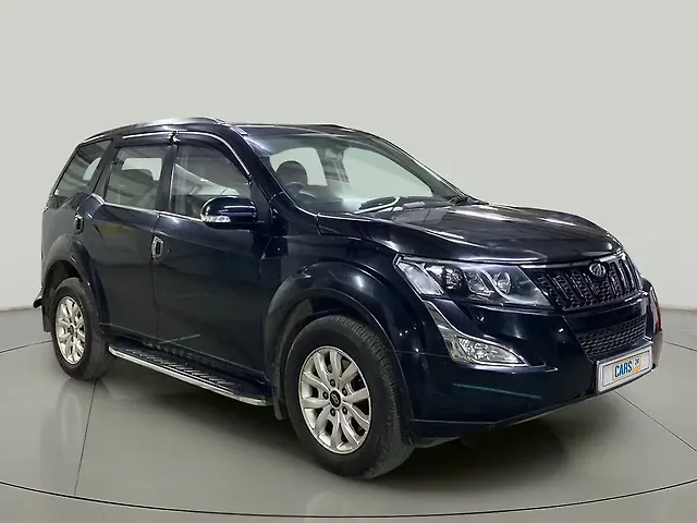 Used 2017 Mahindra XUV500 in Mumbai