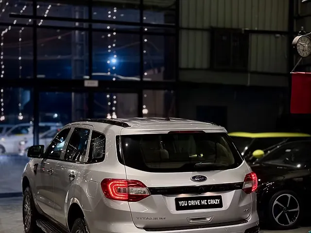 Used Ford Endeavour [2016-2019] Titanium 3.2 4x4 AT in Delhi
