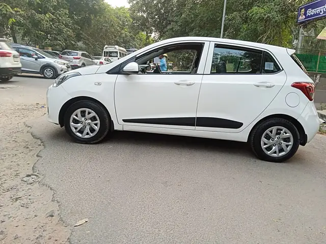 Used Hyundai Grand i10 Magna 1.2 Kappa VTVT in Delhi